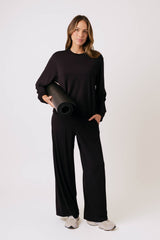UNE PIECE in Black