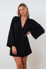 UNE PIECE in Black
