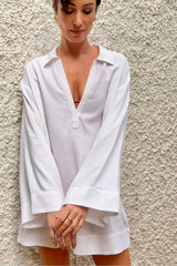 UNE PIECE in White