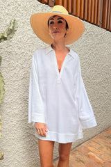 UNE PIECE in White