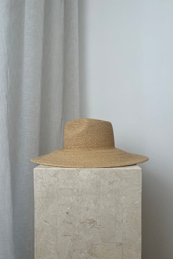 UNE PIECE-Madagascan Raffia Wide Brim Hat NATURAL