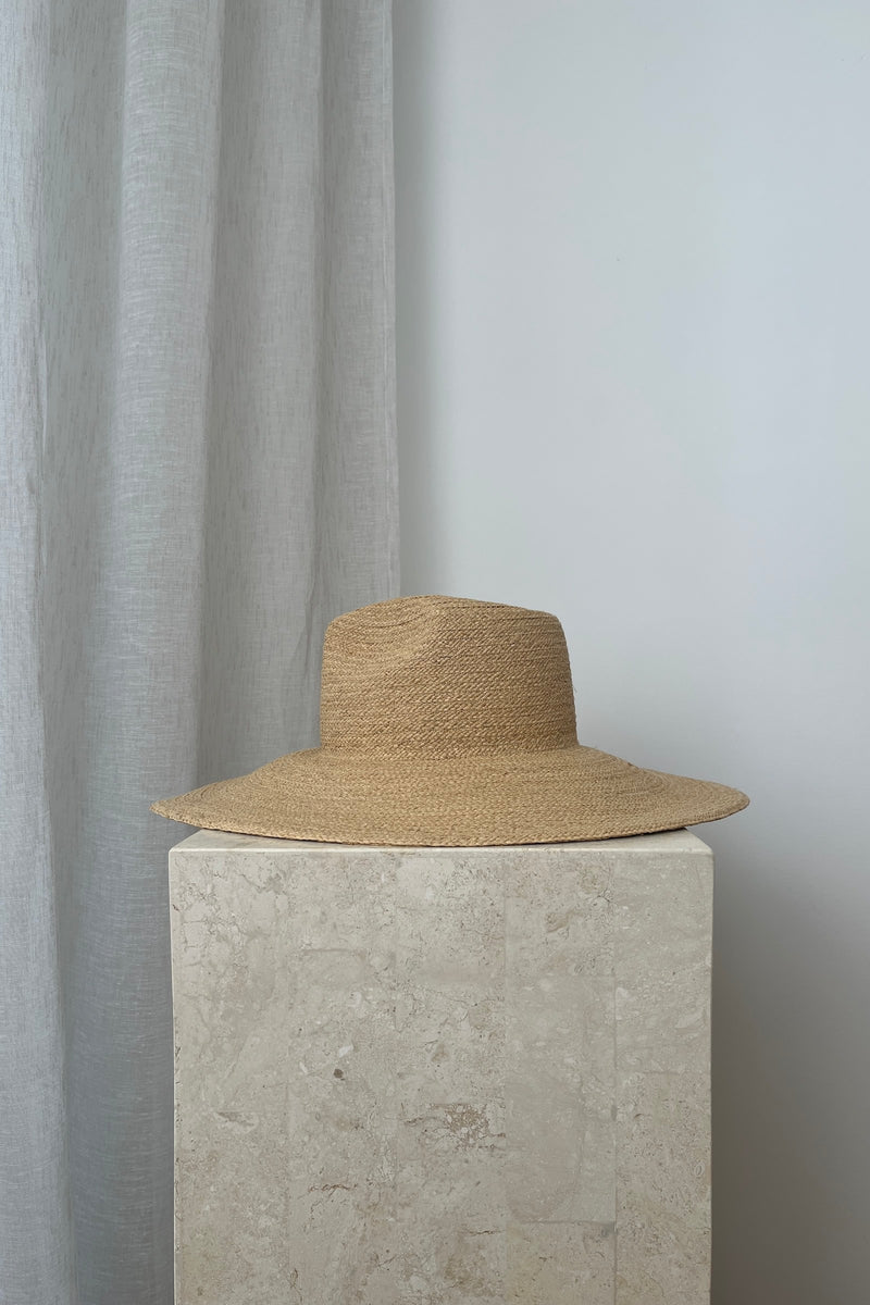 UNE PIECE-Madagascan Raffia Wide Brim Hat NATURAL