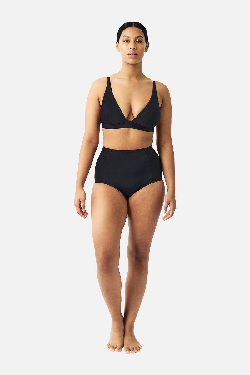 UNE PIECE-Never Say Never Bikini Bralette BLACK