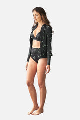 UNE PIECE in Petite Fleur