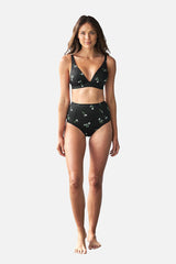 UNE PIECE in Petite Fleur