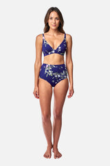 UNE PIECE in Romantique Navy