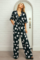 UNE PIECE in Magnolia Silhouette Black