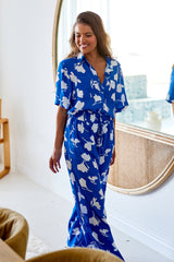 UNE PIECE in Magnolia Silhouette Blue