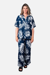 UNE PIECE Palazzo Pants in Palm Silhouette Navy