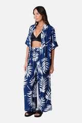 UNE PIECE Palazzo Pants in Palm Silhouette Navy