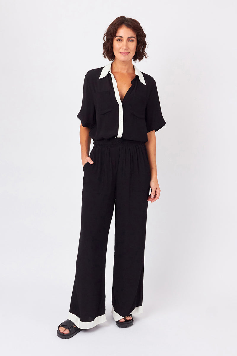 UNE PIECE-Short Sleeve Button-Up Shirt MONOCHROME