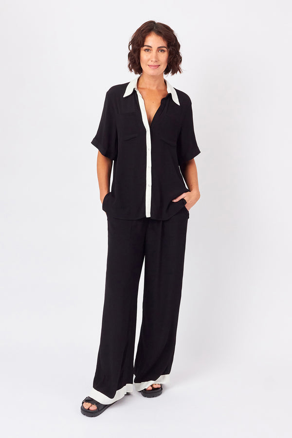 UNE PIECE-Short Sleeve Button-Up Shirt MONOCHROME