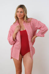 UNE PIECE in Red and White