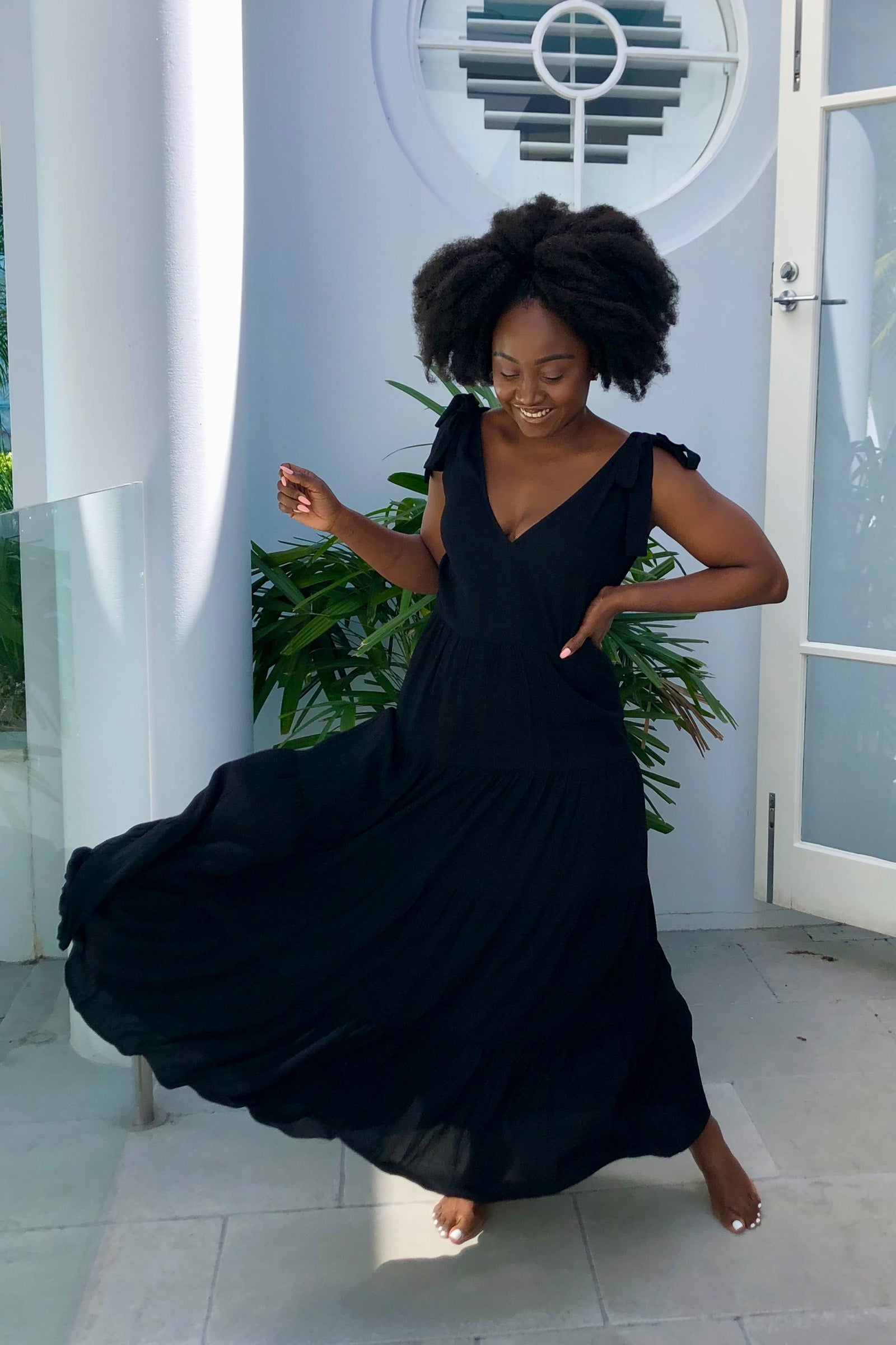 Swing Maxi Dress BLACK – UNE PIECE