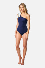 UNE PIECE in Navy