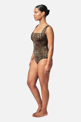 UNE PIECE in Leopard